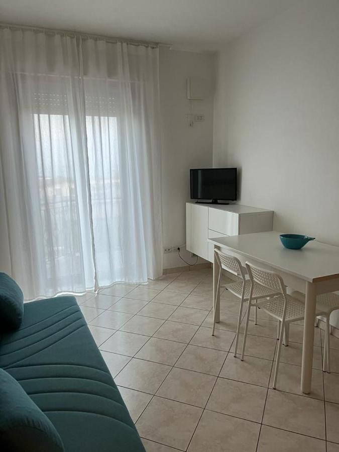Al Mare Apartment Chioggia Exterior photo